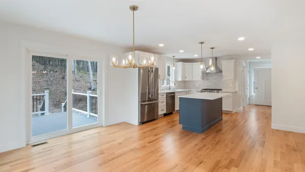 $924,900 | 187 North Main Street, Salem, NH 03079