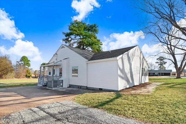 $320,000 | 8179 Highway 39 Middlesex Nc 27557, Middlesex, NC 27557