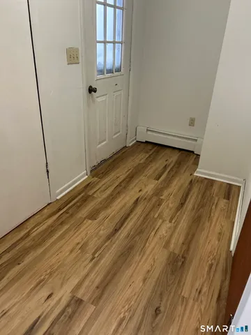 $1,400 | 66 York Street, Waterbury, CT 06704