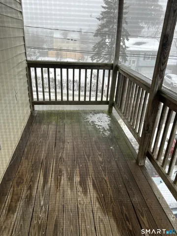 $1,400 | 66 York Street, Waterbury, CT 06704