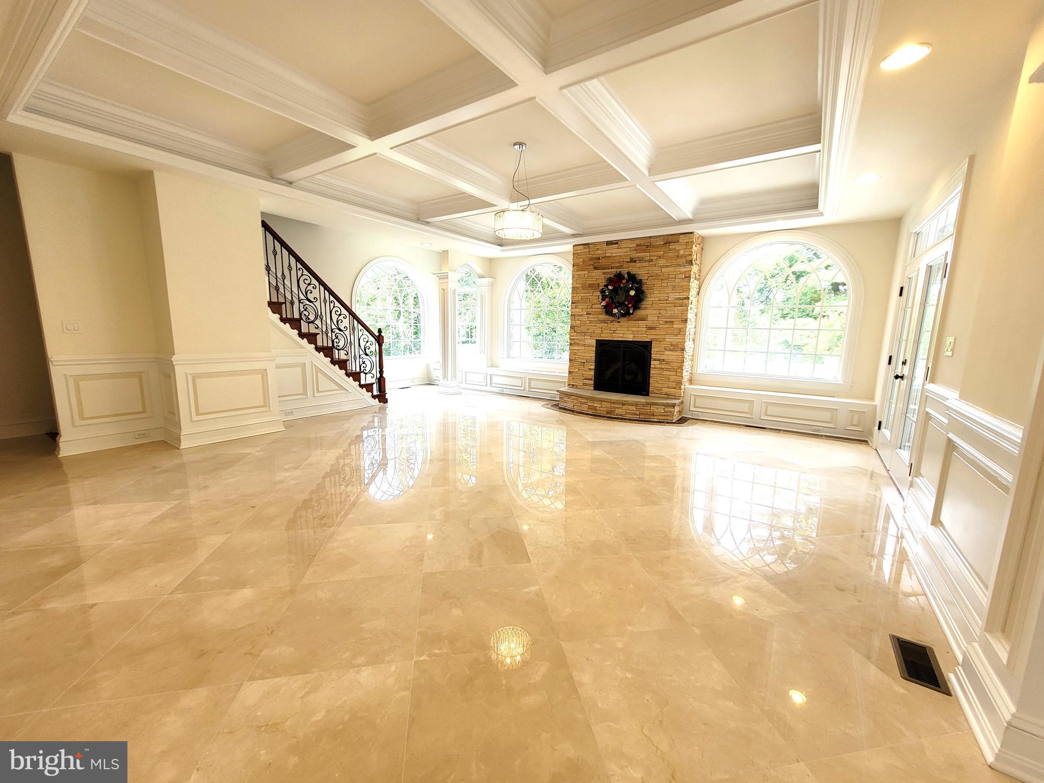 3617 Chain Bridge Road Fairfax, VA 22030 - Photo 26 of 83 Family Room - main level