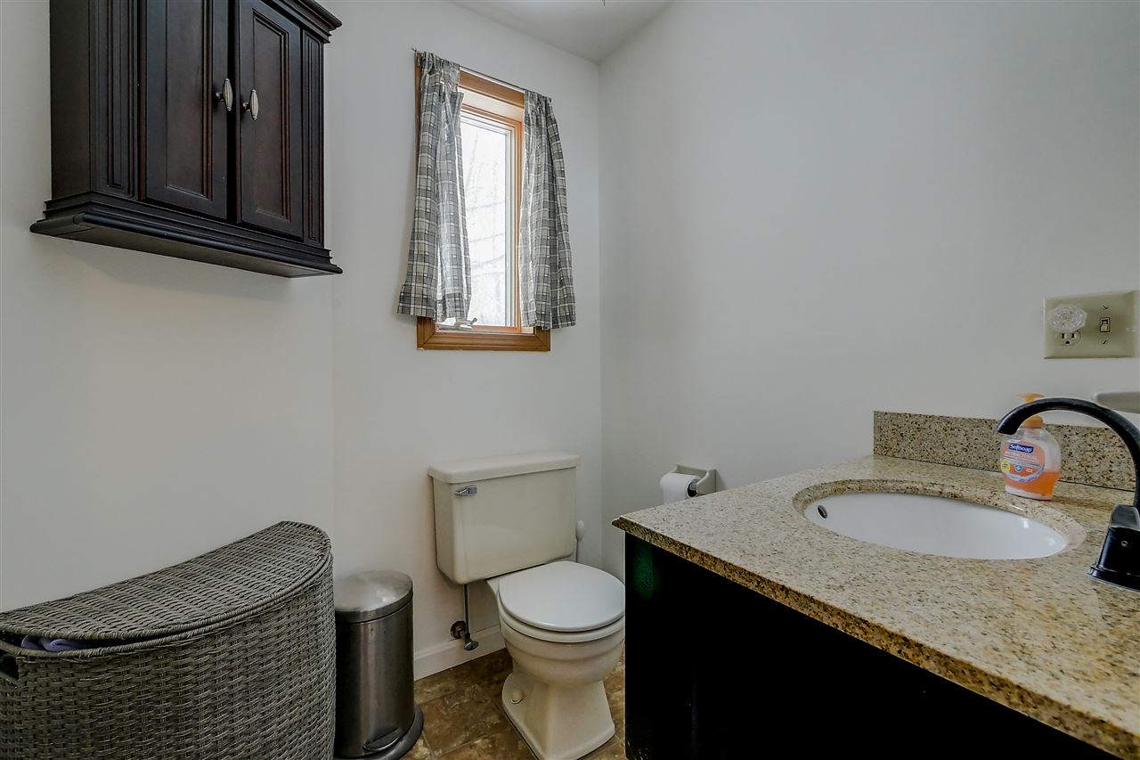 184 Westfall Road Pelham, NH 03076 - Photo 20 of 29