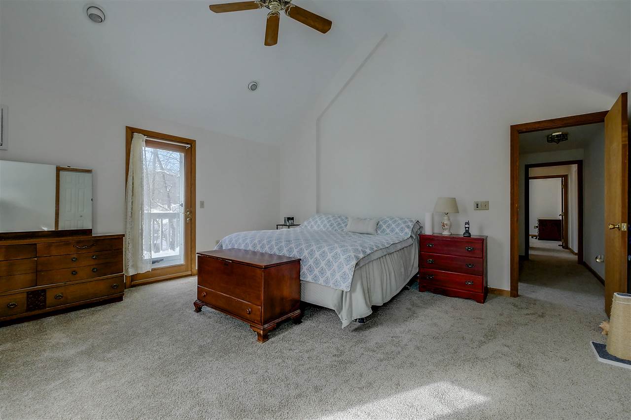 184 Westfall Road Pelham, NH 03076 - Photo 22 of 29
