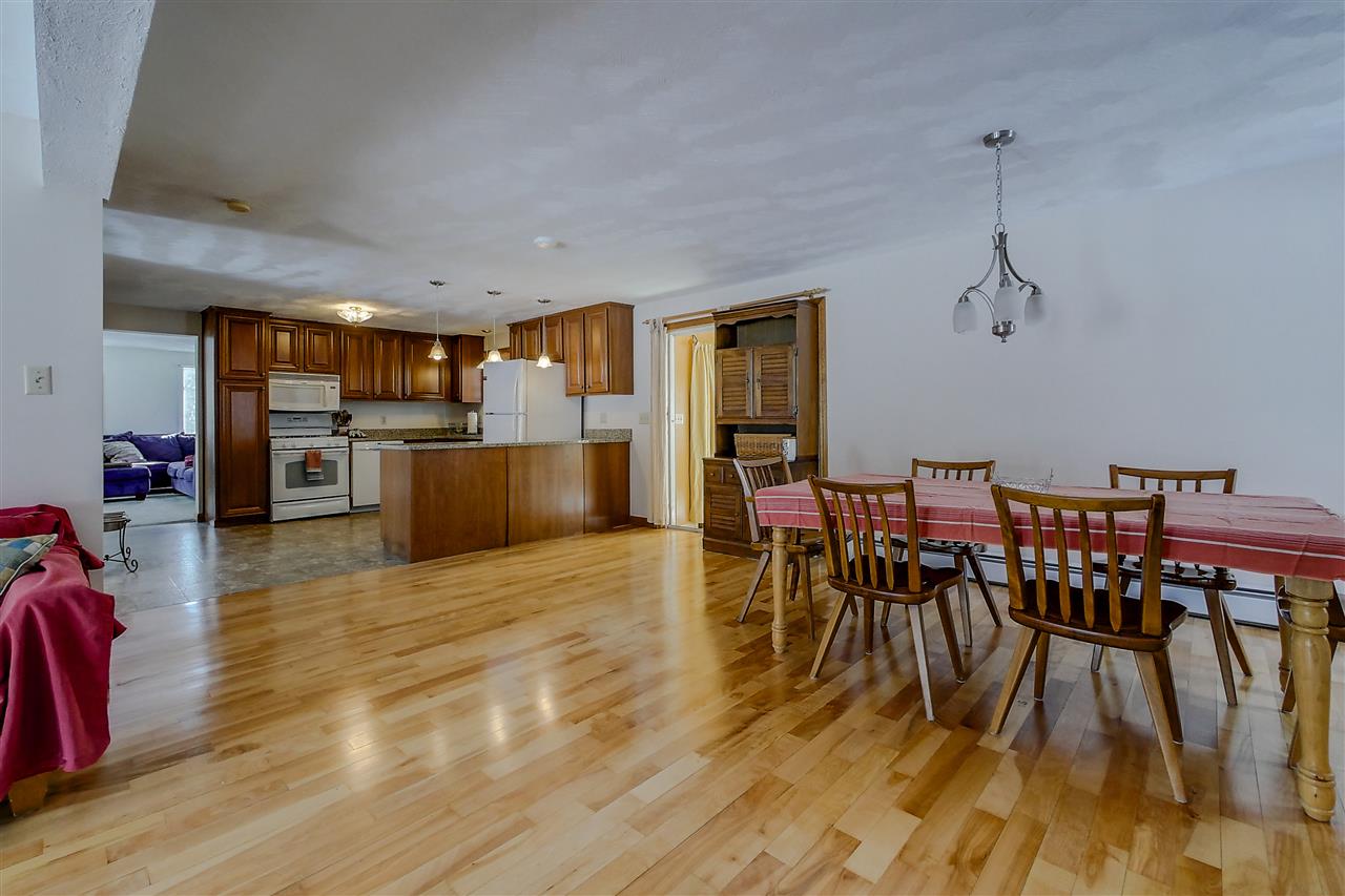184 Westfall Road Pelham, NH 03076 - Photo 8 of 29