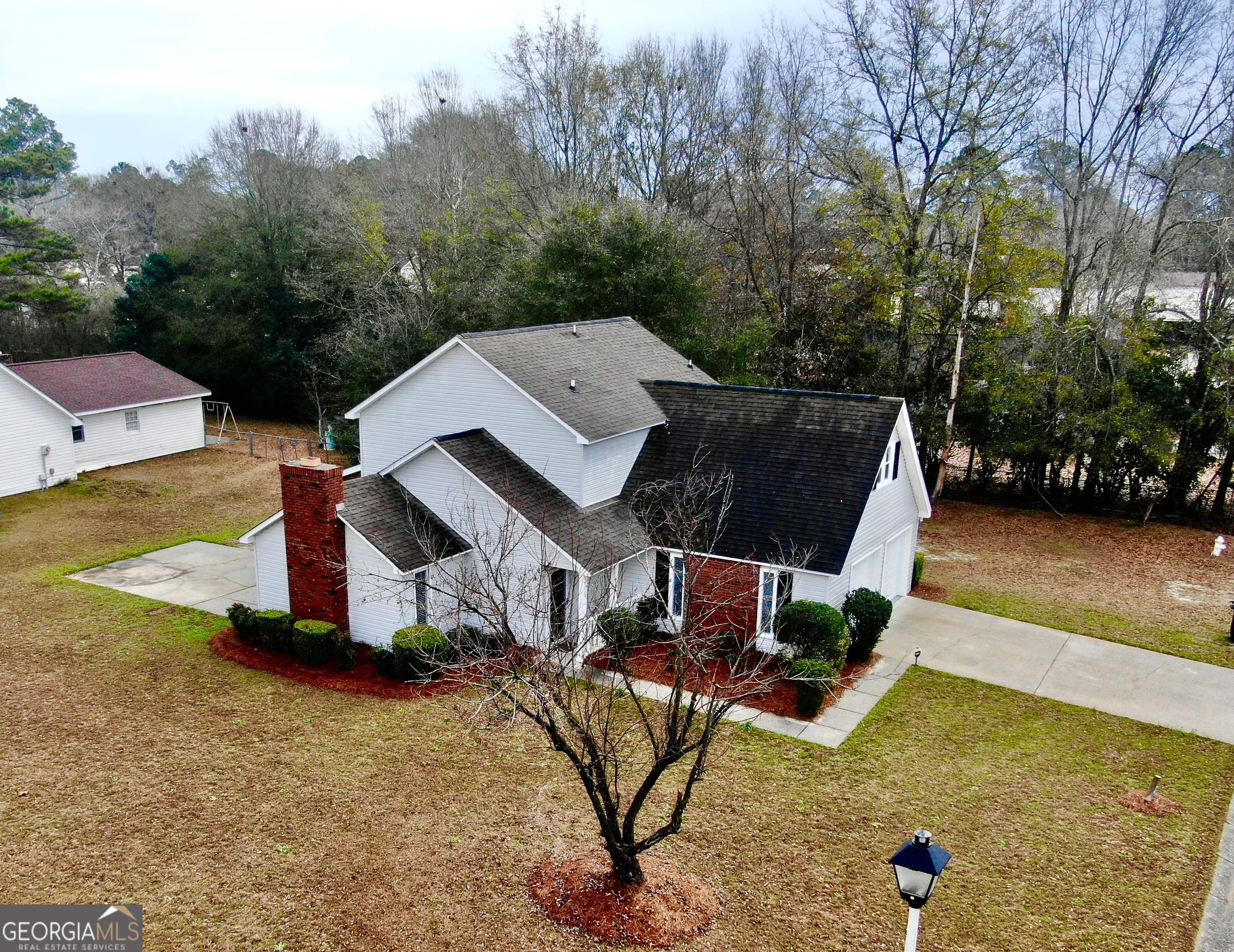 1610 Lance Drive Dublin, GA 31021 - Photo 2 of 47