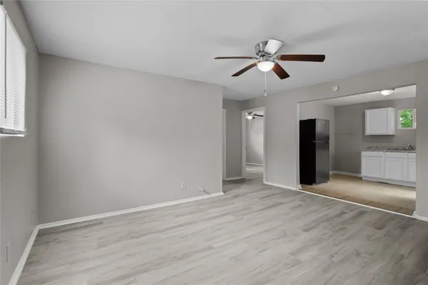 $999 | 2328 Boss Street, Unit A, La Marque, TX 77568