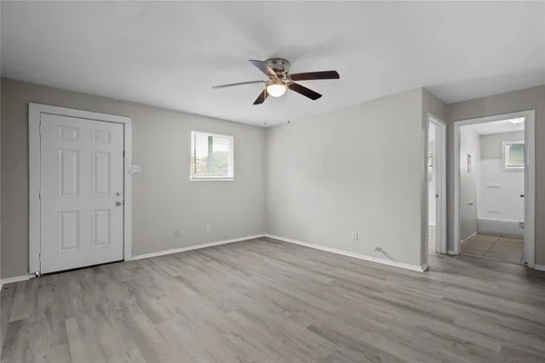 $1,200 | 2328 Boss Street, Unit A, La Marque, TX 77568