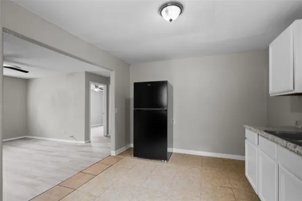 $999 | 2328 Boss Street, Unit A, La Marque, TX 77568