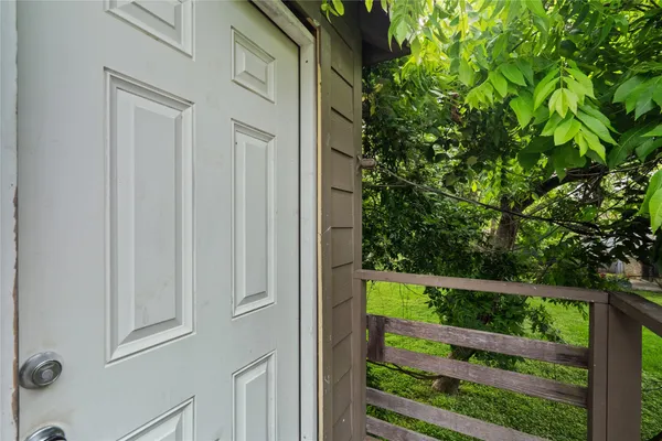 $999 | 2328 Boss Street, Unit A, La Marque, TX 77568