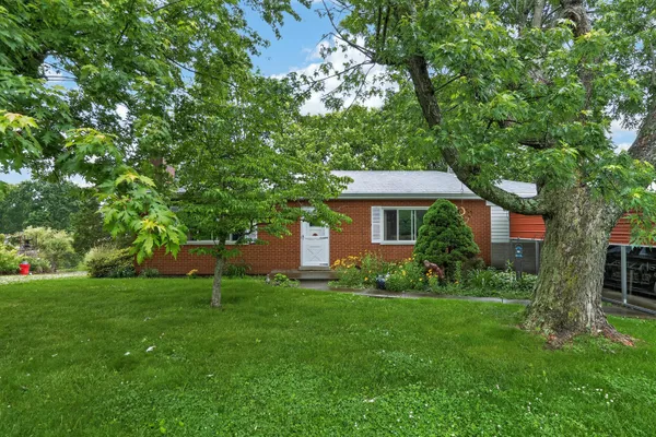 $289,900 | 50 Roselawn Drive, Independence, KY 41051