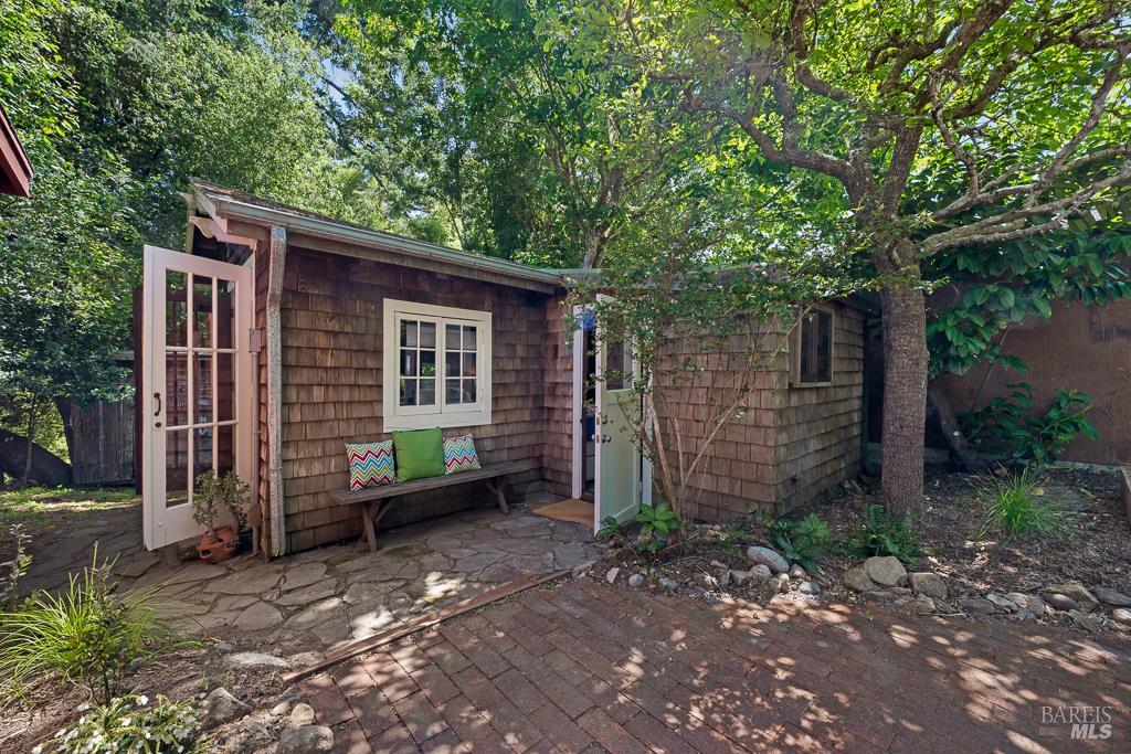 90 Laurel View Way Inverness, CA 94937 - Photo 24 of 37