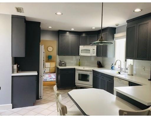 66 Auburndale Road Marblehead, MA 01945 - Photo 10 of 35 Gallery Image 10