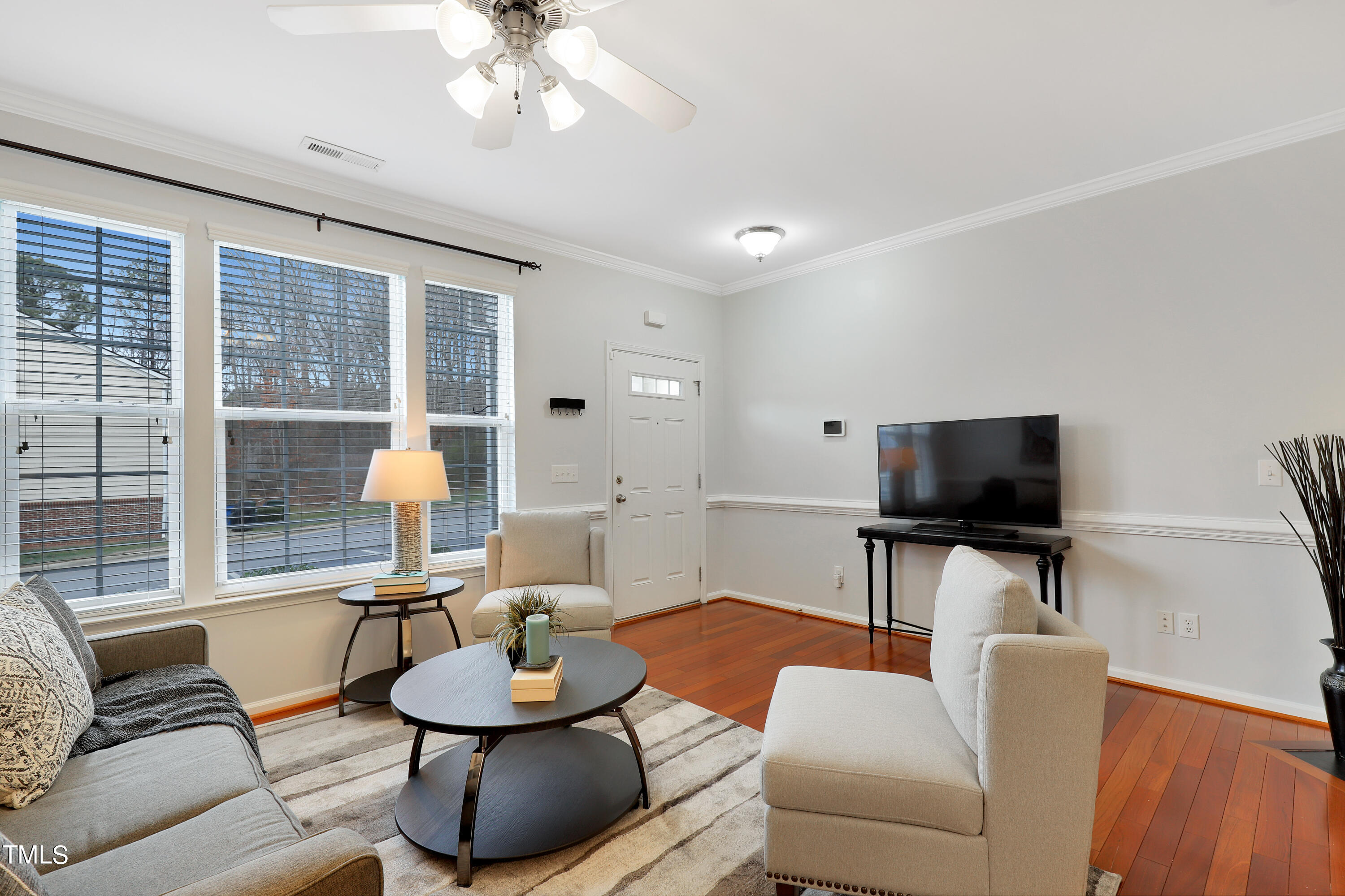 4357 Sugarbend Way Raleigh, NC 27606 - Photo 3 of 28 _MG_2108