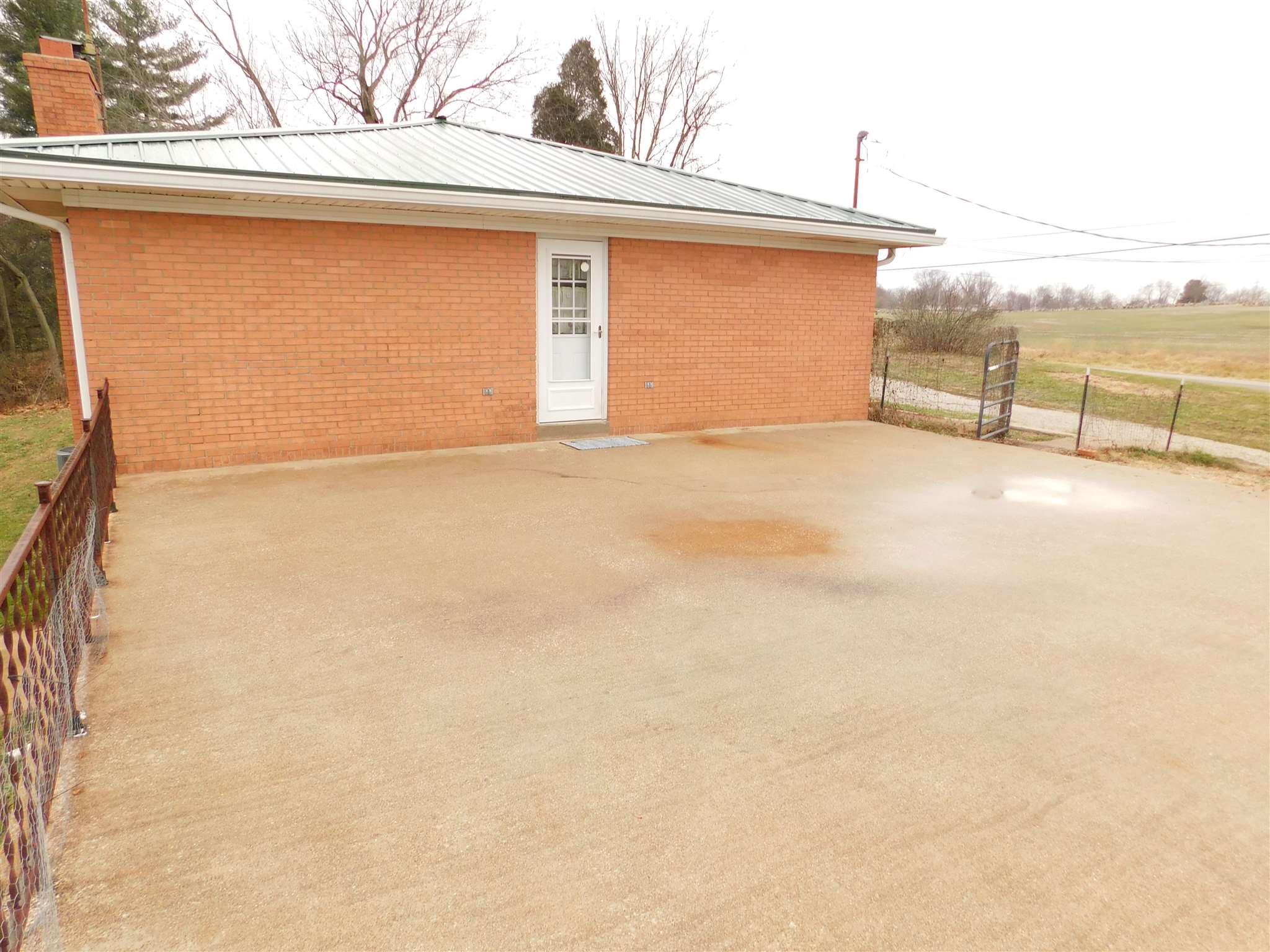 1333 West Maple Grove Road Boonville, IN 47601 - Photo 5 of 35