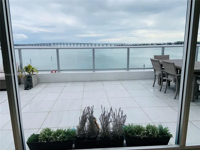 $1,025,000 | 1541 Brickell Avenue, Unit C608, Miami, FL 33129