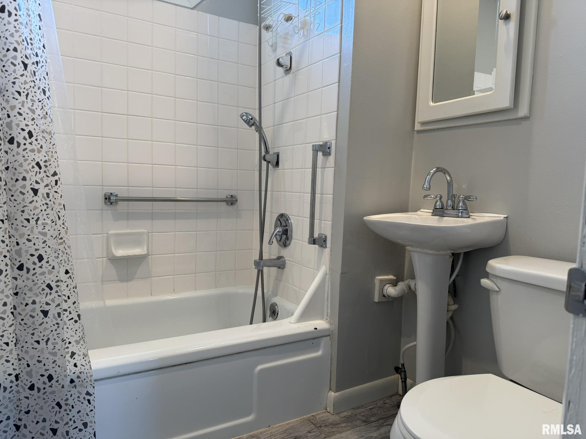 425 East Franklin Street Macomb, IL 61455 - Photo 12 of 27