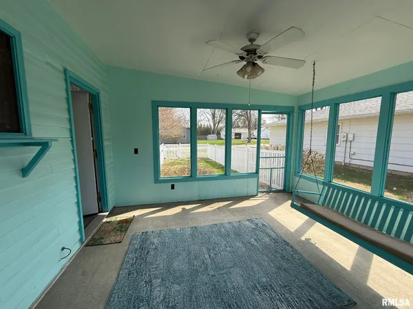 $94,900 | 425 East Franklin Street, Macomb, IL 61455