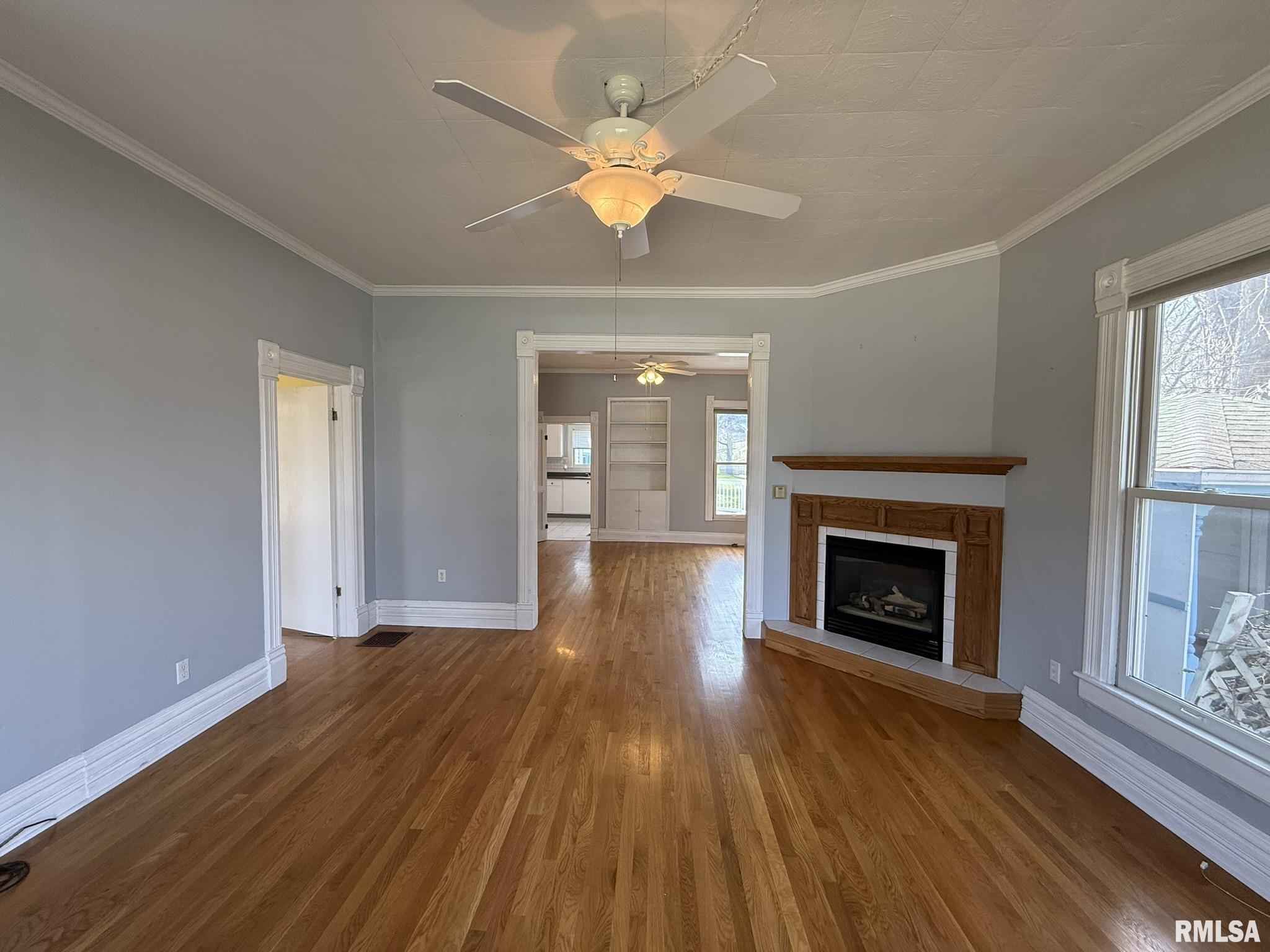 425 East Franklin Street Macomb, IL 61455 - Photo 2 of 27