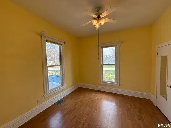$94,900 | 425 East Franklin Street, Macomb, IL 61455