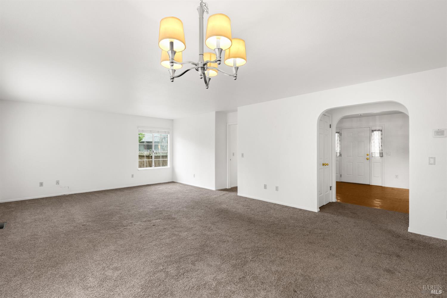 2319 Jennings Avenue Santa Rosa, CA 95401 - Photo 11 of 34