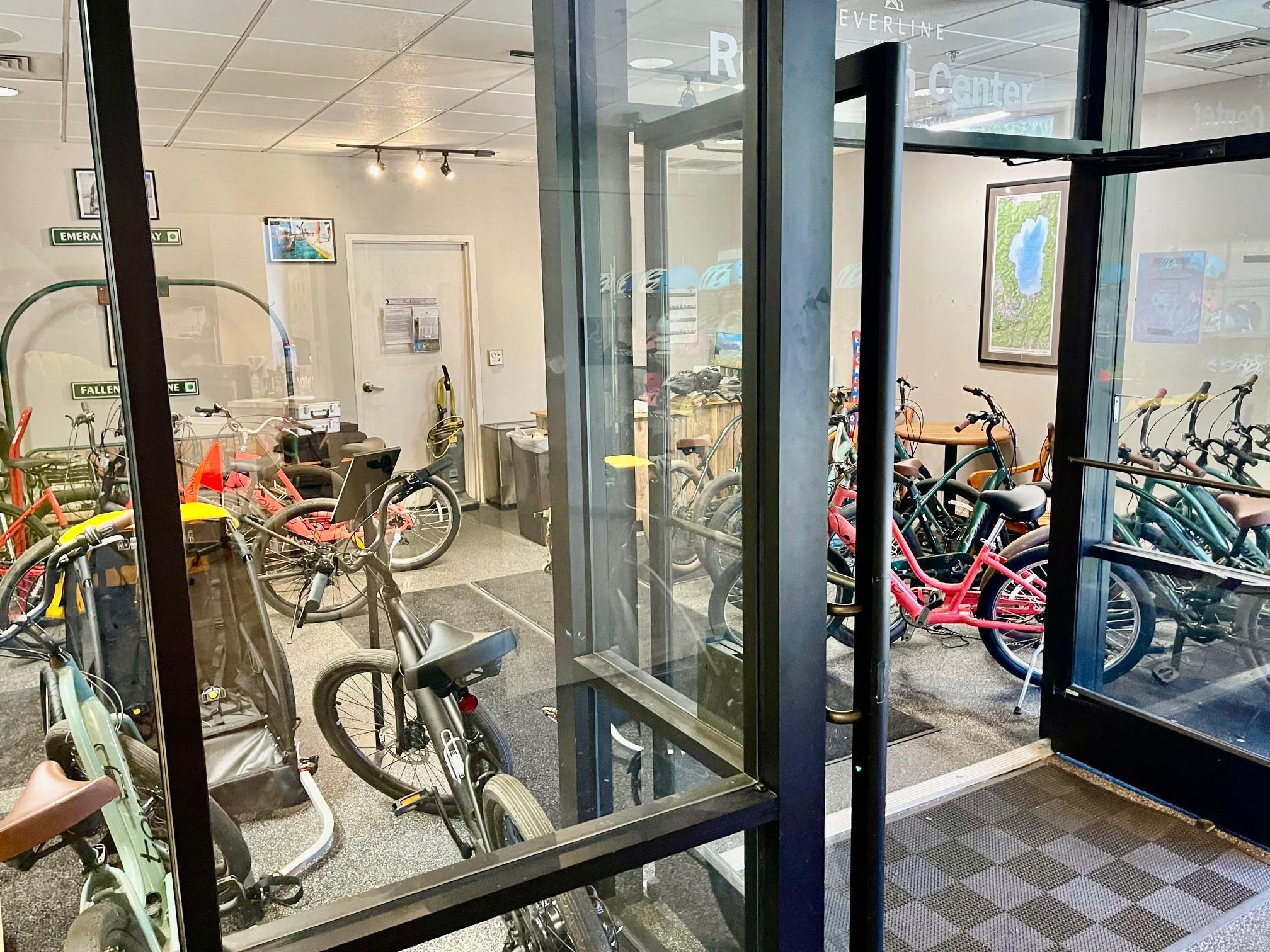 400 Resort Road, Unit 236 Olympic Valley, CA 96146 - Photo 19 of 25 a view of a livingroom with furniture