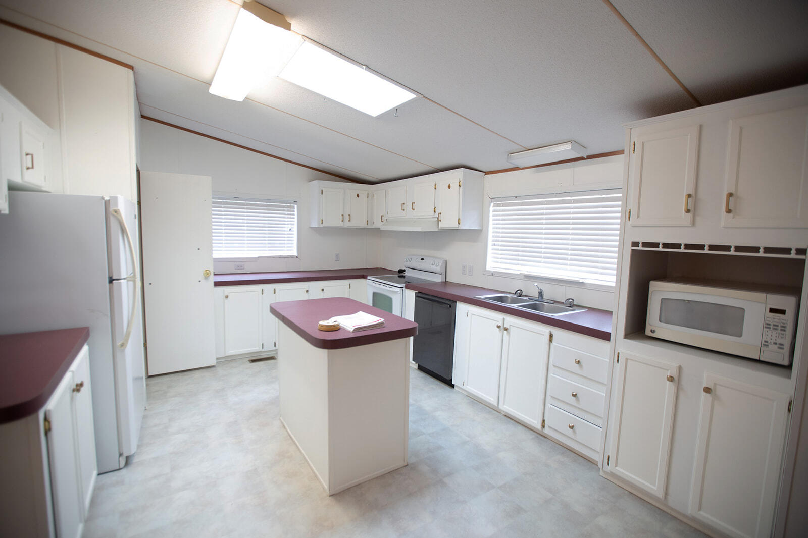1071 Hutto Pond Road Batesburg, SC 29006 - Photo 1 of 1 9
