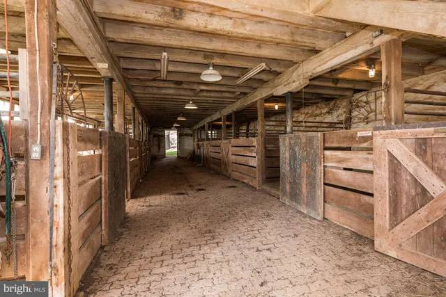 $4,250,000 | 16449 Ed Warfield Road, Woodbine, MD 21797