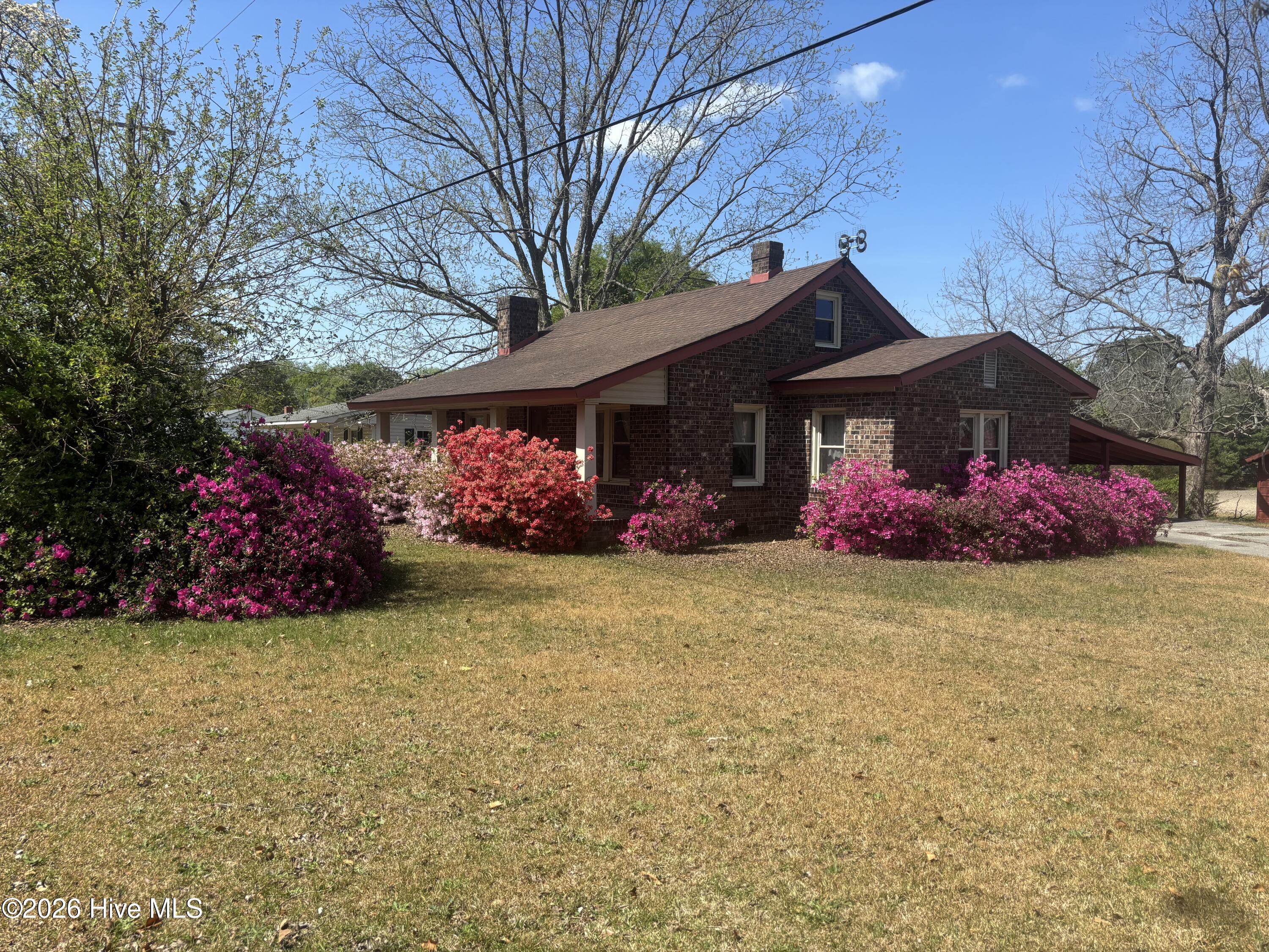 207 Kimbrough Road Clinton, NC 28328 - Photo 2 of 3 IMG_5957