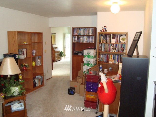 322 Yew Street Bremerton, WA 98310 - Photo 21 of 25 Gallery Image 21