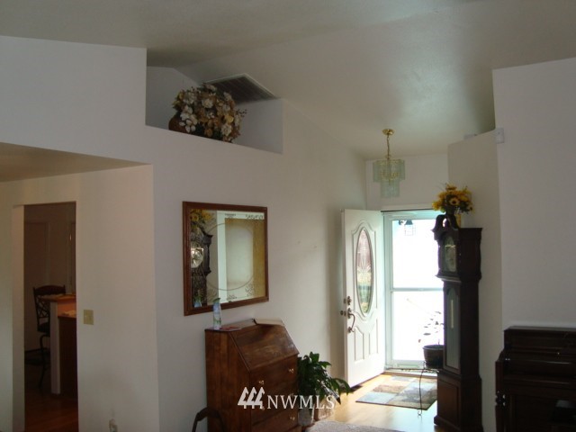 322 Yew Street Bremerton, WA 98310 - Photo 25 of 25 Gallery Image 25