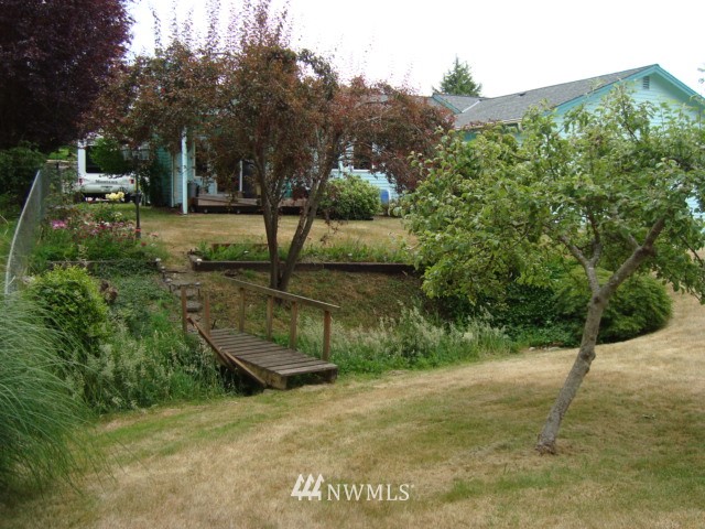 322 Yew Street Bremerton, WA 98310 - Photo 6 of 25 Gallery Image 6