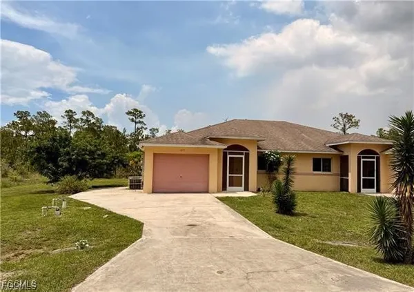 $360,000 | 1221-1223 East 12th Street, Lehigh Acres, FL 33972