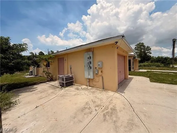 $360,000 | 1221-1223 East 12th Street, Lehigh Acres, FL 33972