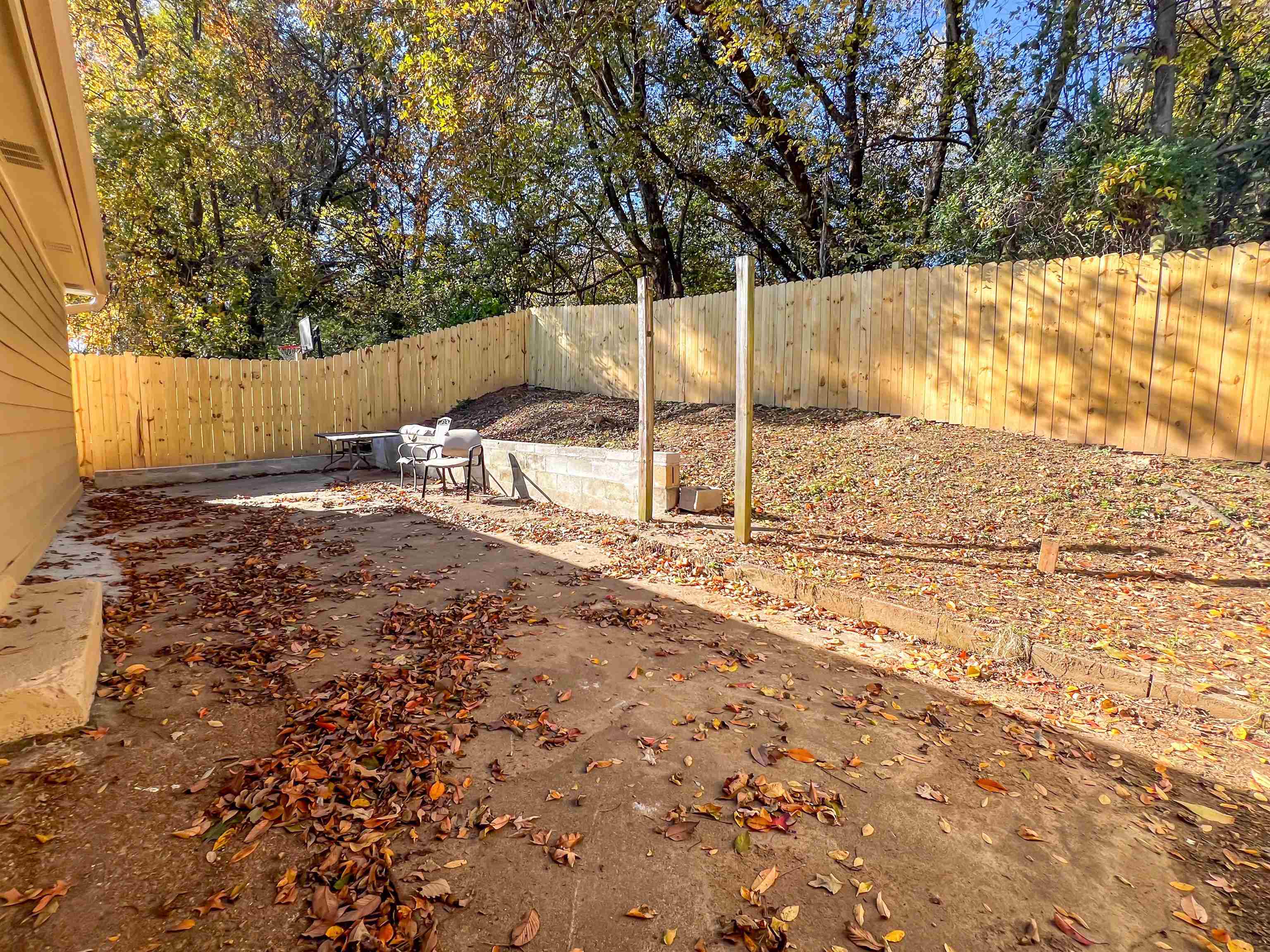 2491 Perry Road Memphis, TN 38106 - Photo 23 of 23 a view of a backyard of the house