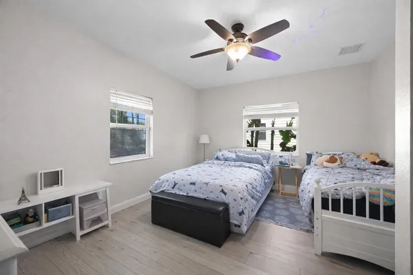 $599,999 | 2517 Southeast Normand Street, Stuart, FL 34997