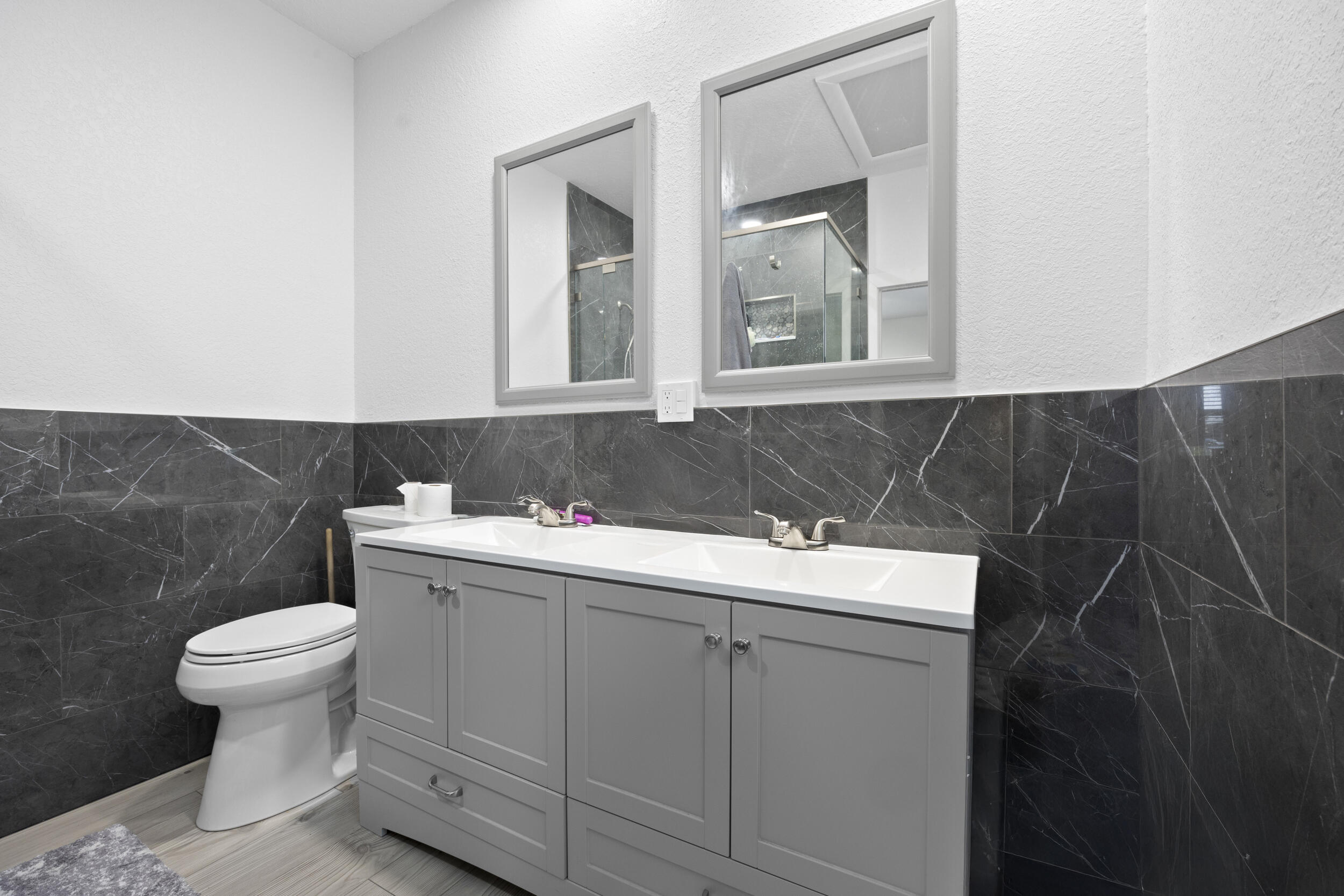 2517 Southeast Normand Street Stuart, FL 34997 - Photo 7 of 18 30_453a3999
