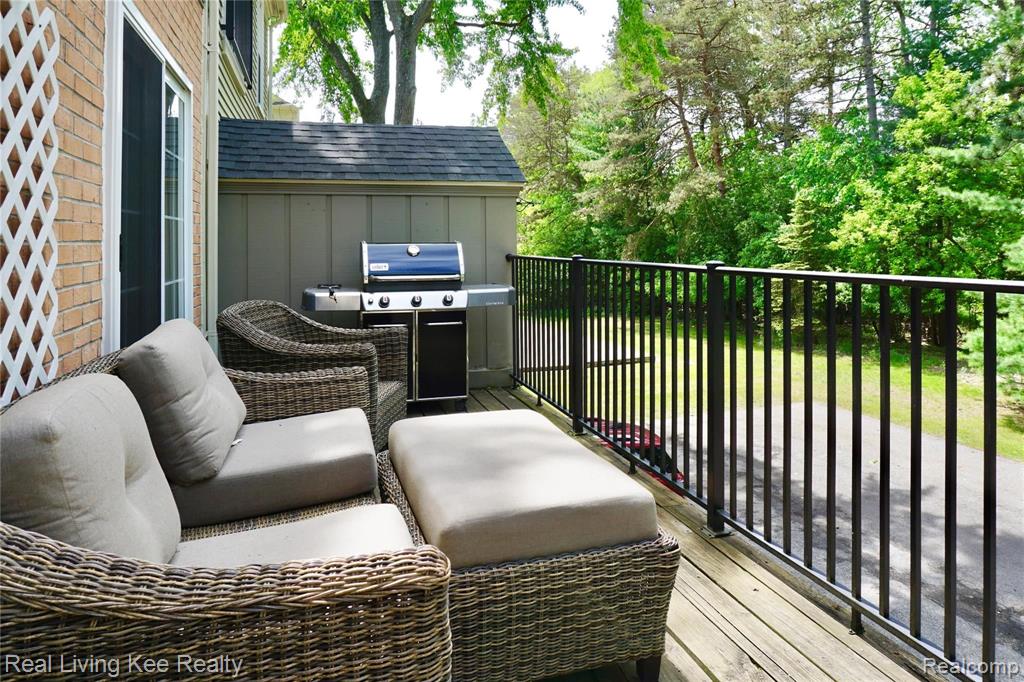 1355 Autumn Lane Rochester Hills, MI 48306 - Photo 36 of 40