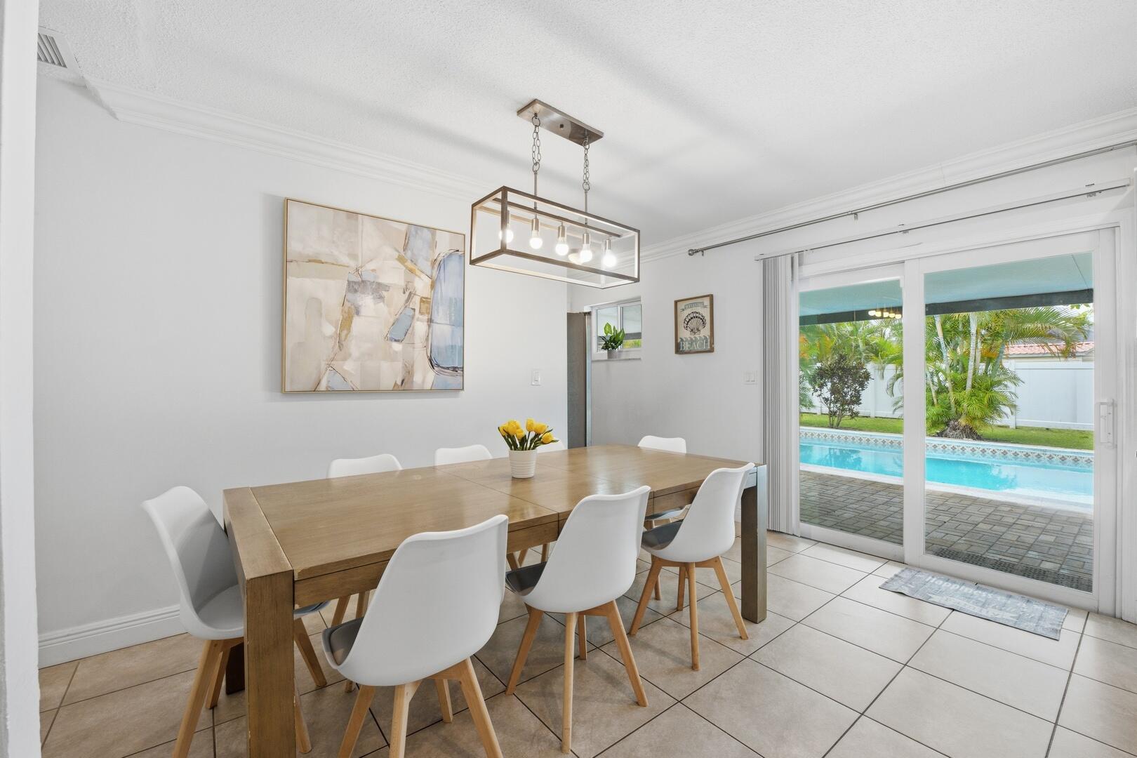 2788 Lake Ida Road Delray Beach, FL 33445 - Photo 11 of 39 Slider to Patio