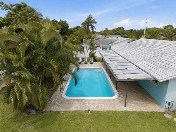 $529,900 | 2788 Lake Ida Road, Delray Beach, FL 33445