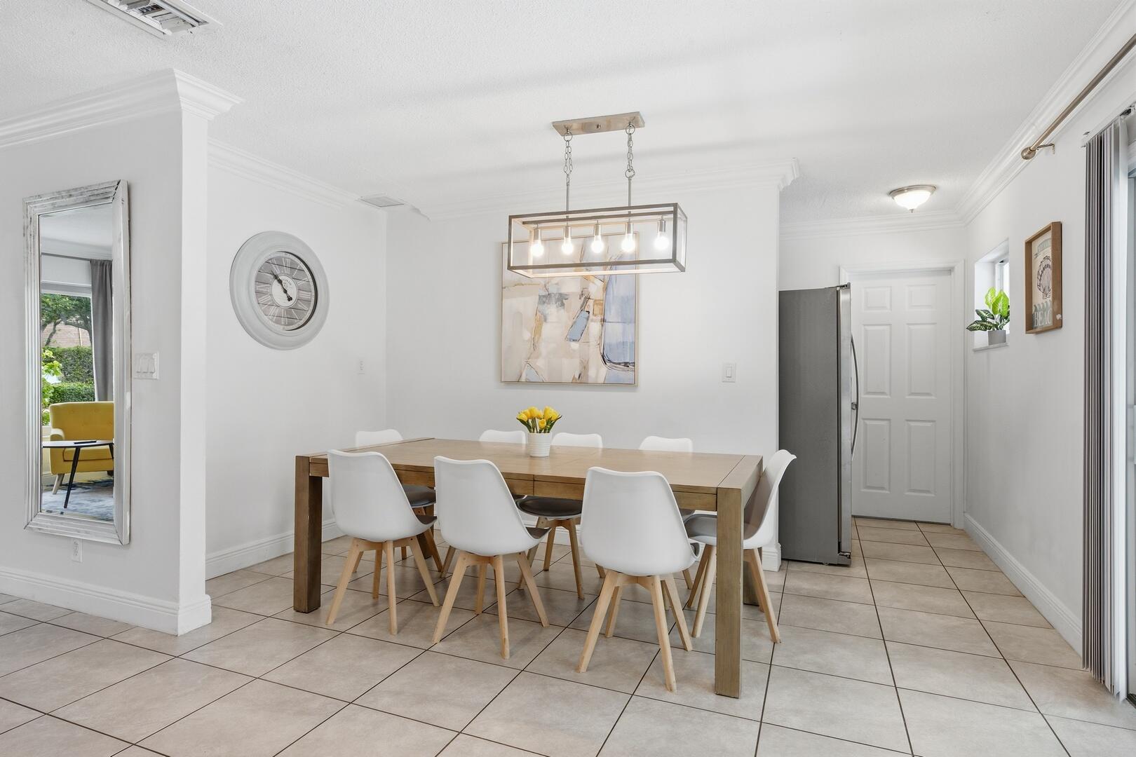 2788 Lake Ida Road Delray Beach, FL 33445 - Photo 10 of 39 Dining Area