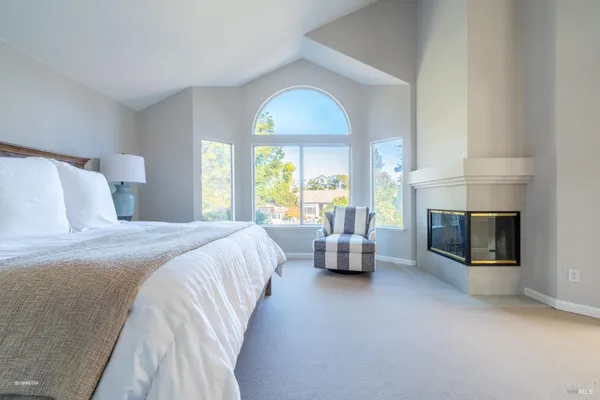 $5,000 | 517 Leafhaven Lane, Windsor, CA 95492