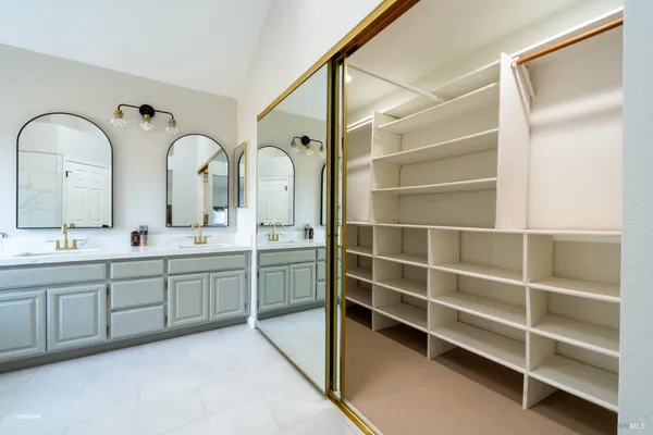 $5,000 | 517 Leafhaven Lane, Windsor, CA 95492