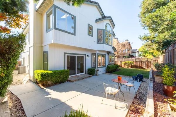 $5,000 | 517 Leafhaven Lane, Windsor, CA 95492