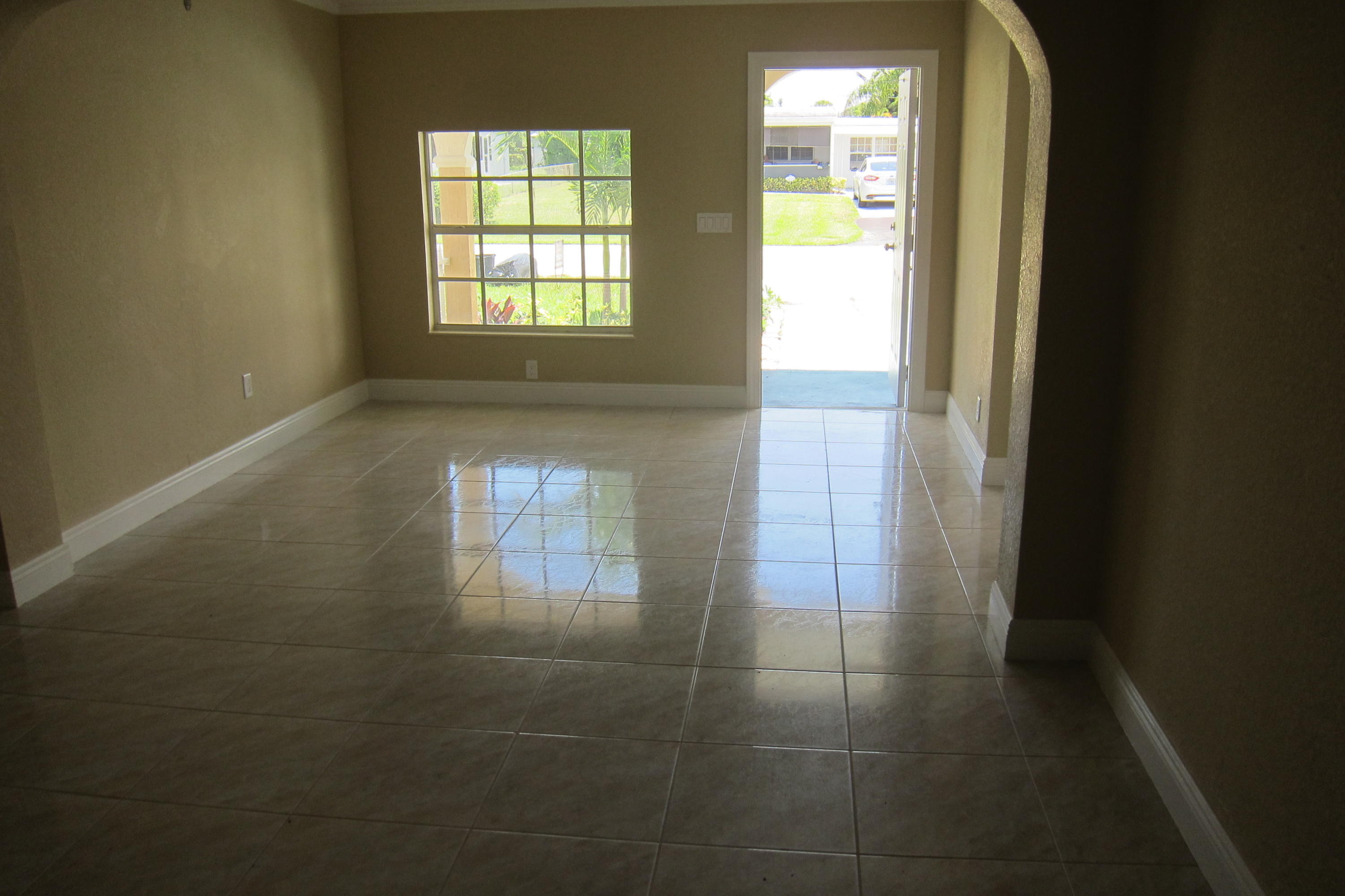 521 Brown Road Lantana, FL 33462 - Photo 7 of 21 012