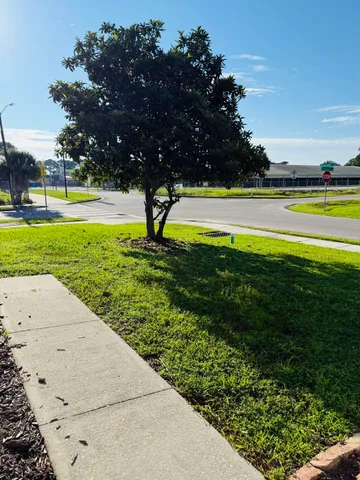 $2,300 | 207 Alcantarra Street Northwest, Palm Bay, FL 32907