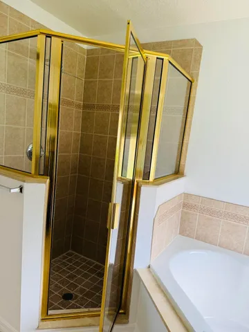 $2,300 | 207 Alcantarra Street Northwest, Palm Bay, FL 32907