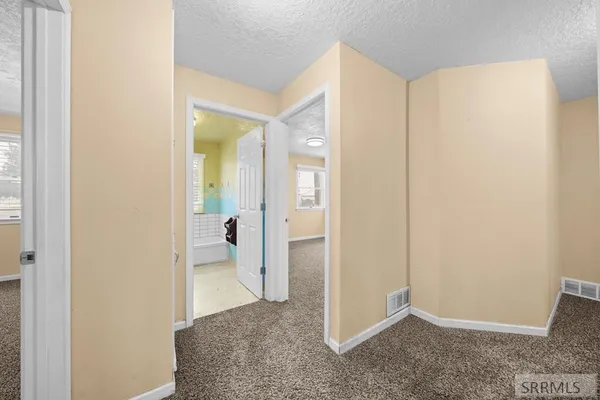 $419,000 | 11260 North 15th East, Idaho Falls, ID 83401