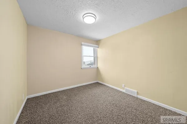 $419,000 | 11260 North 15th East, Idaho Falls, ID 83401