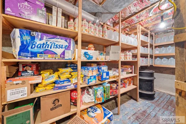 $419,000 | 11260 North 15th East, Idaho Falls, ID 83401