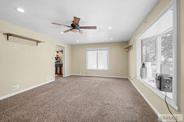 $419,000 | 11260 North 15th East, Idaho Falls, ID 83401